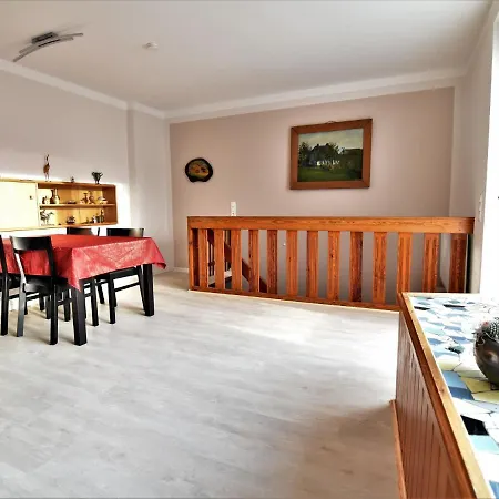 Apartment In Kluetz With Terrace, Garden