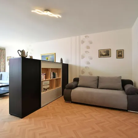 In Kluetz With Terrace, Garden Apartment